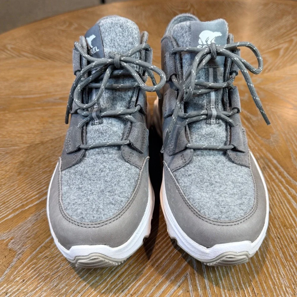 Sorel Kinetic Breakthru Caribou Waterproof Boots Quarry Sea Salt Gray Size 8